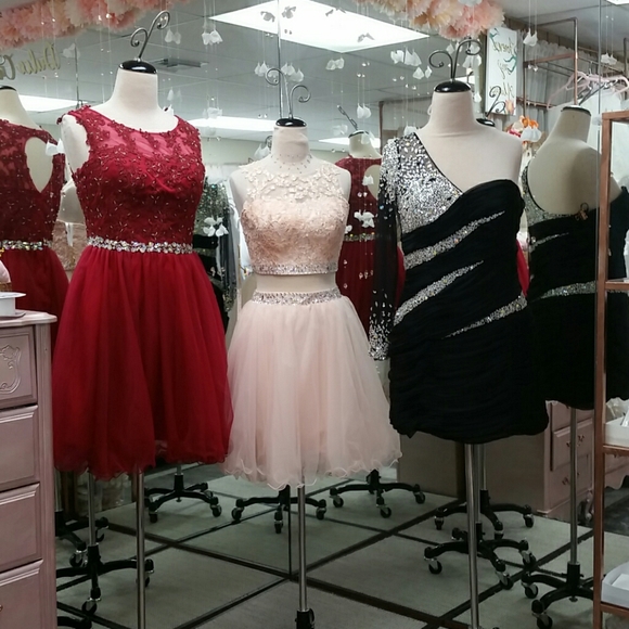 Homecoming dress - Picture 1 of 6